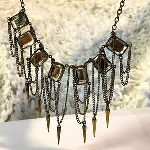 Dangle spikes and stones necklace